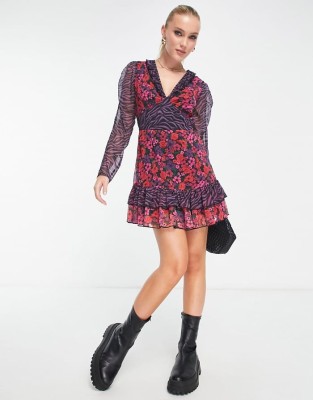 Kolorowa sukienka v neck wzór (34)