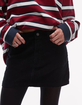 Czarna mini spódnica (40)