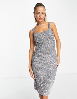 Cekinowa ołówkowa sukienka (36)