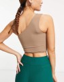 Brązowy top cut out (34)