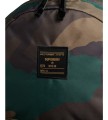 superdry-mochila-estampada-montana-camuflaje-w9110339a-3031522-c.jpg