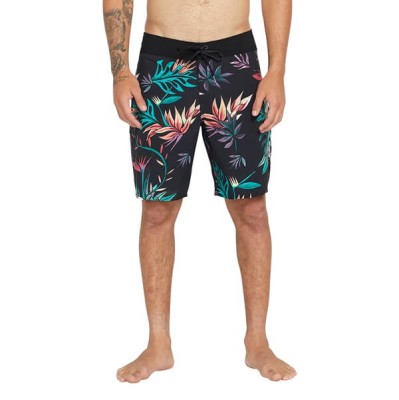 Czarne wzorzyste boardshorty (29)