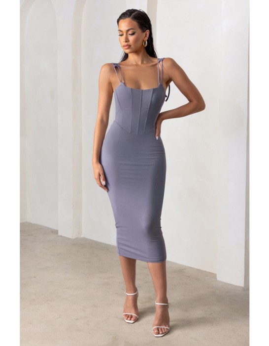 Dopasowana sukienka midi (34)