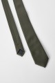 Teksturowany krawat khaki spinka