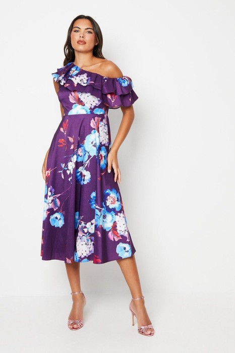 Fioletowa sukienka falbana wzór (40)