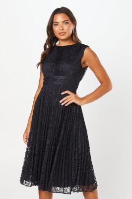 Plisowana koronkowa sukienka midi (36)