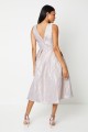 Jasnoróżowa sukienka midi (46)