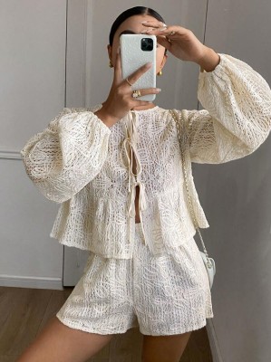 Beżowe wzorzyste szorty (S)