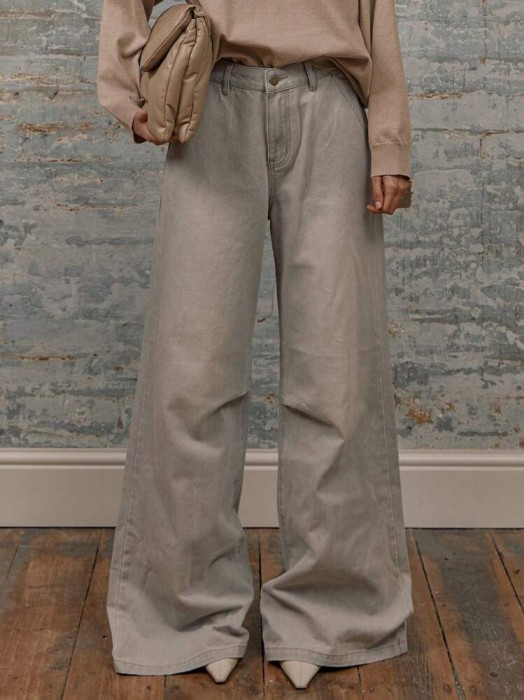 Szare proste jeansy (30)