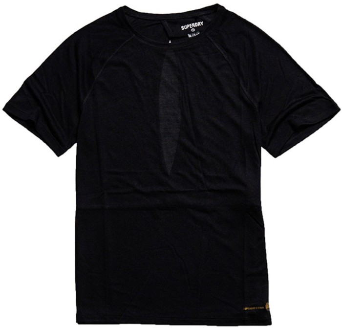 Czarny t-shirt cut out (42)