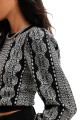 Czarny krótki sweter wzór (XL)