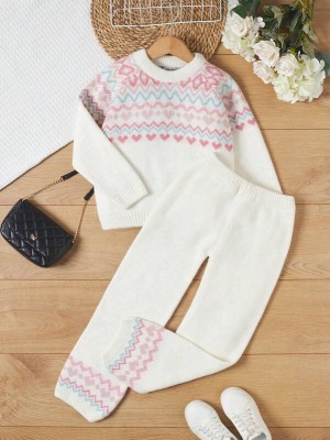 Ecru komplet sweter spodnie (7L)