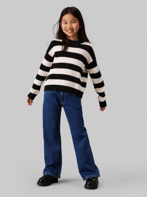 Dwukolorowy sweter paski (12L)