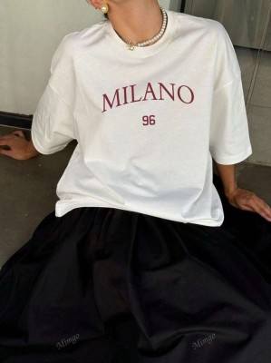 Śmietanowy luźny t-shirt napis (L)