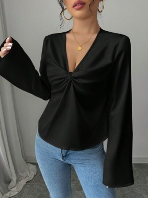 Czarna bluzka długi rękaw (S)