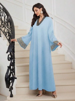 Niebieska sukienka maxi hafty (S)