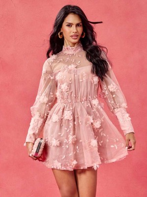 Różowa sukienka mini kwiaty (XS)