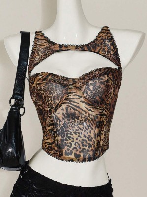 Dopasowany top wzór cut out (S)