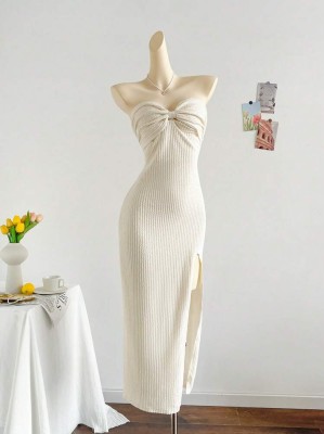 Ecru teksturowana sukienka midi (XS)