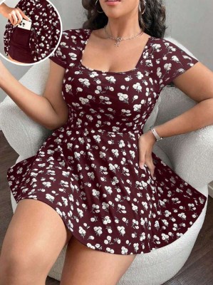 Bordowa sukienka kombinezon wzór (0XL)