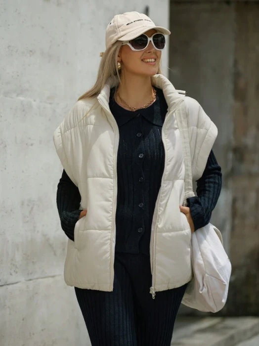 Puchowa kamizelka ecru (M)