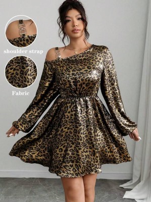 Złota sukienka mini wzór (4XL)