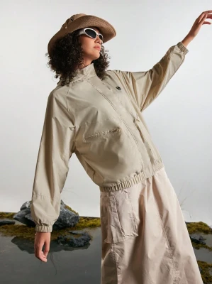 Beżowa kurtka przeciwdeszczowa (M)