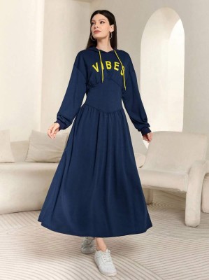 Granatowa sukienka midi kaptur (XL)