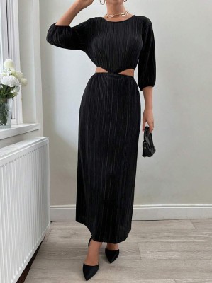 Czarna prosta sukienka cut out (S)