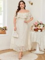 Ecru elegancka sukienka hiszpanka (2XL)