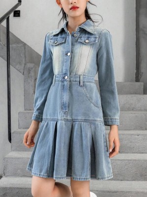 Niebieska jeansowa sukienka (11L)