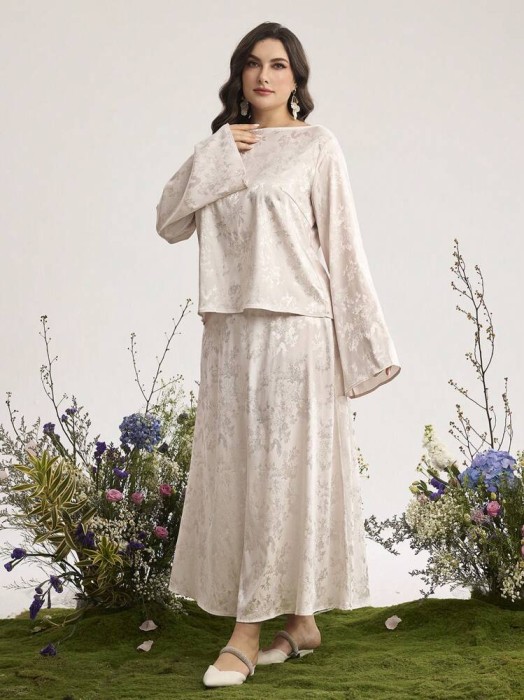 Dwuczęściowy zestaw wzór (2XL)