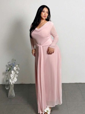 Jasnoróżowa sukienka długi rękaw (0XL)