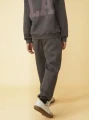 Grafitowe spodnie dresowe (10L)