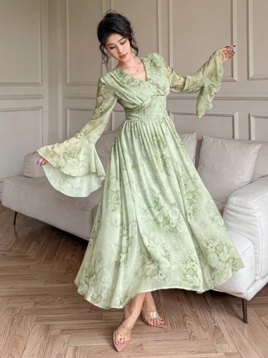 Zielona sukienka v neck kwiaty (S)