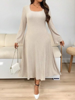 Beżowa sukienka midi (0XL)