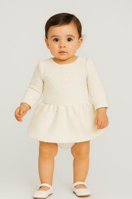 Ecru komplet sukienka majtki (3-6M)