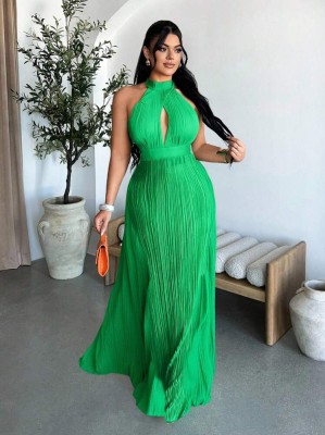 Zielona sukienka odkryte plecy (S)