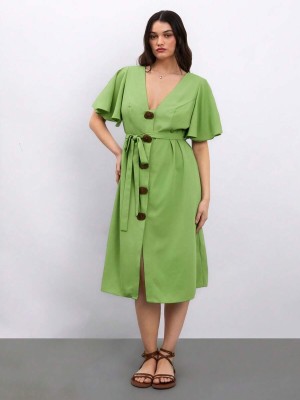 Zielona sukienka midi pasek (1XL)