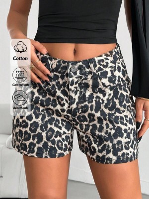 Wzorzyste spodenki jeansowe (M)