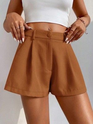 Brązowe spodenki zaszewki (M)