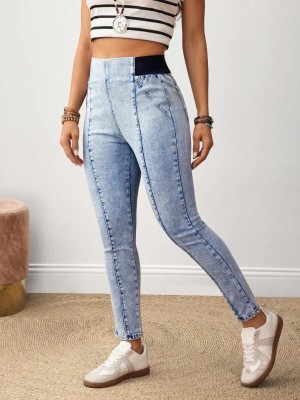 Niebieskie jeansy rurki (26)