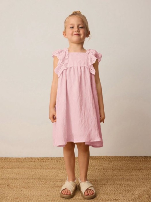 Różowa sukienka hafty (5L)