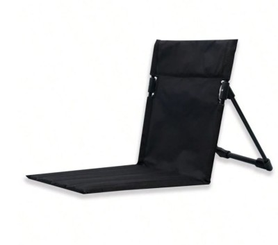 Czarne składane krzesło