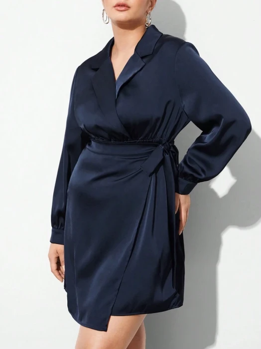 Granatowa sukienka satynowa (4XL)