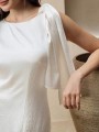 Satynowa biała sukienka maxi (XL)