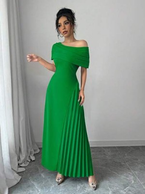 Zielona sukienka maxi plisa (S)