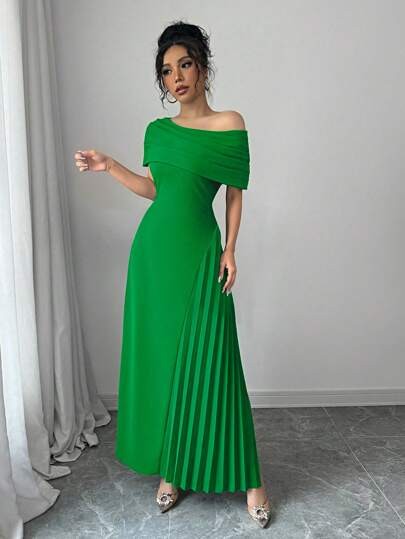 Zielona sukienka maxi plisa (S)