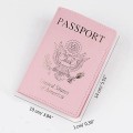 Jasnoróżowe etui na paszport