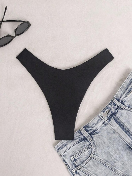 Czarne tangi kąpielowe (XL)